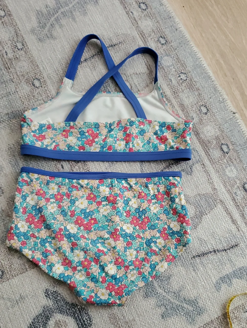 Mini Boden Girls Floral Two-Piece Cross-Back Bikini Set Swimsuit Sz9-10